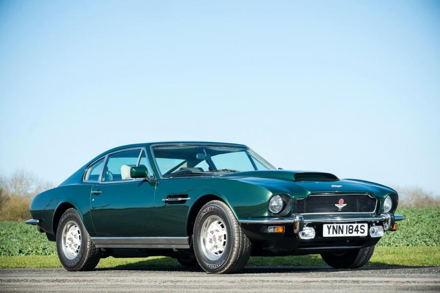  Aston Martin V8 (Series III) 1973 года  (UK) (фото 1 из 6)